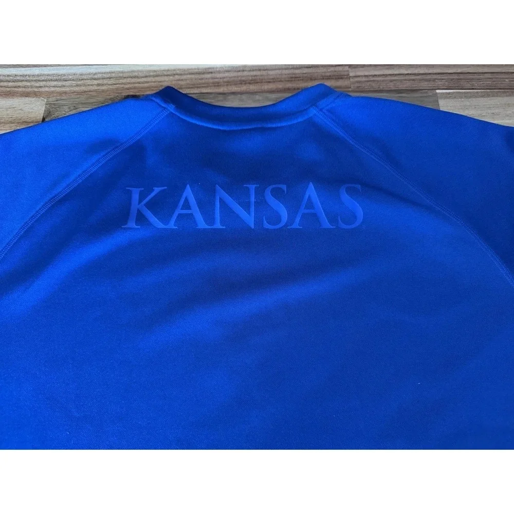 Adidas NCAA Official Kansas Jayhawks Team On Court Short Sleeve T-Shirt Men Sz M